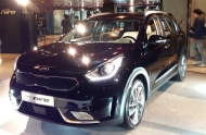 기아차, 첨단 하이브리드 친환경  SUV ‘니로’ 출시