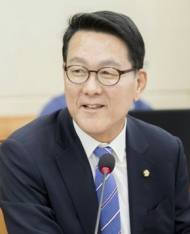 신창현 의원 “군부대 석면건축물 1만6397동, 석면제거에 50년 소요”