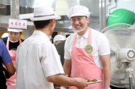 고광민 서초구의회 부의장, 방배노인종합복지관 배식봉사로 사랑나눔 환경실천