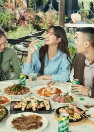 코카-콜라사 ‘스프라이트’, 가수 겸 배우 혜리와 함께한 TV 광고 촬영 현장 비하인드 공개