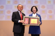 김안숙 위원장,2019 한국을 빛낸 범죄예방 인물 대상 수상