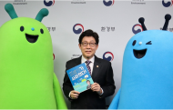 환경부 장관, 어린이날 맞아 초등생 위한 환경도서 추천