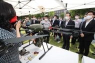 정세균 "민·군 함께 수소경제 육성에 힘 모아야"