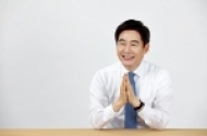 확진자 5천명대... 방역당국은 기업체 재택근무 권장하라?