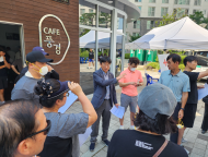 이용우 의원, 전기차 화재사건 피해주민 위한 임시숙소 120호 이끌어내
