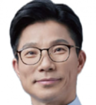 강한 가을 태풍 한반도로 북상하는 가운데...전국 1,981개교 주변 비탈면 '붕괴위험지역'