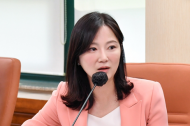 이제 서울도 ‘킥보드 없는 거리’ 가능… 윤영희 의원 발의 조례 서울시의회 통과
