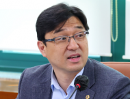정 준호 시의원 “따릉이 타기 전, 안전 수칙부터!”…따릉이 앱에 통행원칙