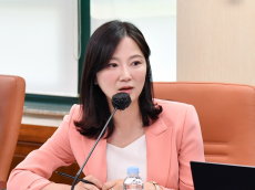 윤영희 시의원, 시내버스 회사 대출이자...시민 세금으로 1,013억 원 지원 ?