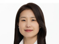 김소희 의원 종이빨대 비판에... 스타벅스, 오늘부터 플라스틱 빨대 시범 도입
