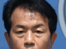 윤종오 ,대량해고 위기 CJ 오네 당일배송 기사 21 명 전원 고용승계