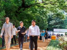 [마포구포토] 발끝에서 전해지는 자연의 위로, 마포 샛터근린공원 황톳길 개장