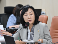 이영실 시의원, 한강버스 시험 대상으로 서울시민을 선택했나?