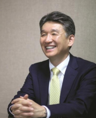 ‘불법대출' 동원제일저축은행, 임직원 '경고' ... 권경진 대표 책임 논란