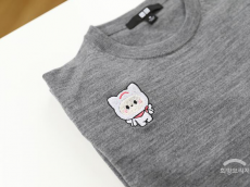 희망브리지,유니클로... 캐릭터 활용한 ‘리유니클로 스튜디오’ 협업 자수 디자인 선보여