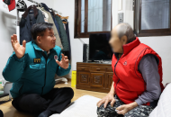 “추운 겨울, 괜찮으신가요” 박강수 마포구청장 주거취약가구 직접 살펴