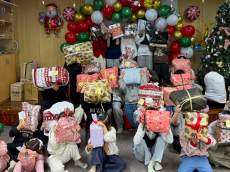 희망브리지, 연말 맞아 재난 피해 아동 356명에 ‘특별한 선물’ 전달