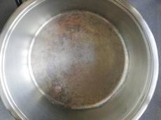 10년 넘은 스테인리스 냄비, 버려야 할까…변색과 수명에 대한 오해와 진실