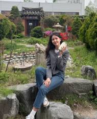 [지구의 날 특집] "우리 다 함께 지구촌 환경을 생각해요"  가수 겸 배우 김해나 ... 개인 텀블러 사용 캠페인 동참