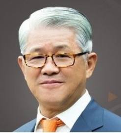 돈 안 받는 최신원 명예회장...책임경영 가능할까?