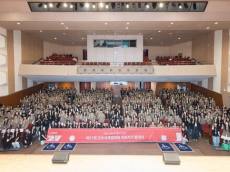 영화제를 움직이는 또 다른 주인공, 자원봉사자... 그들은 왜?