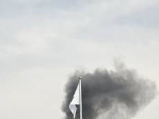 서초구 양재 IC 인근 비닐하우스 화재…플라스틱 연소 유해가스 도심 확산